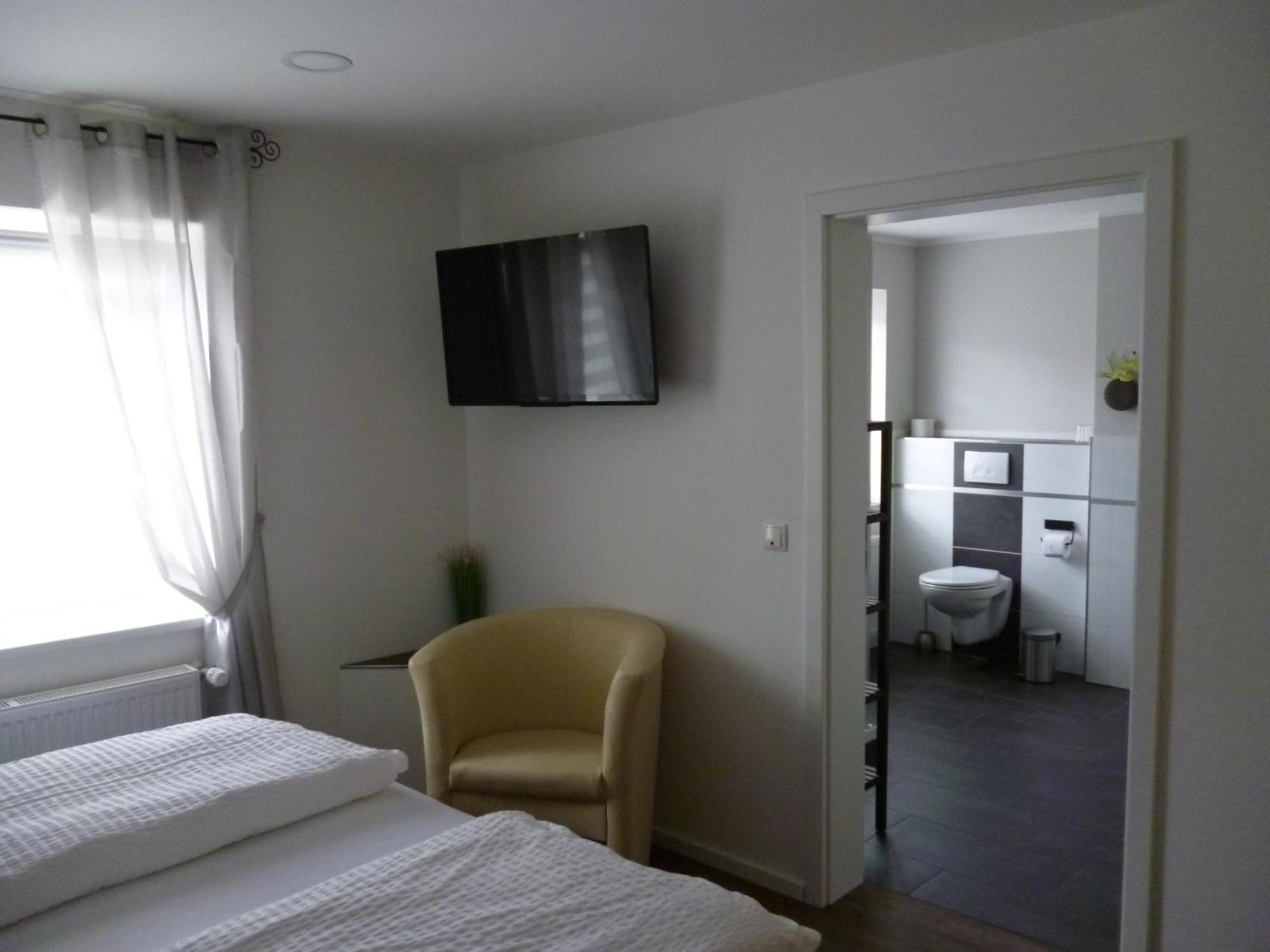 Hotel Garni Reis Treis-Karden Esterno foto