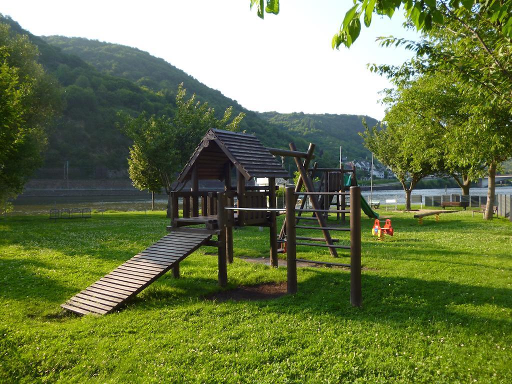 Hotel Garni Reis Treis-Karden Esterno foto