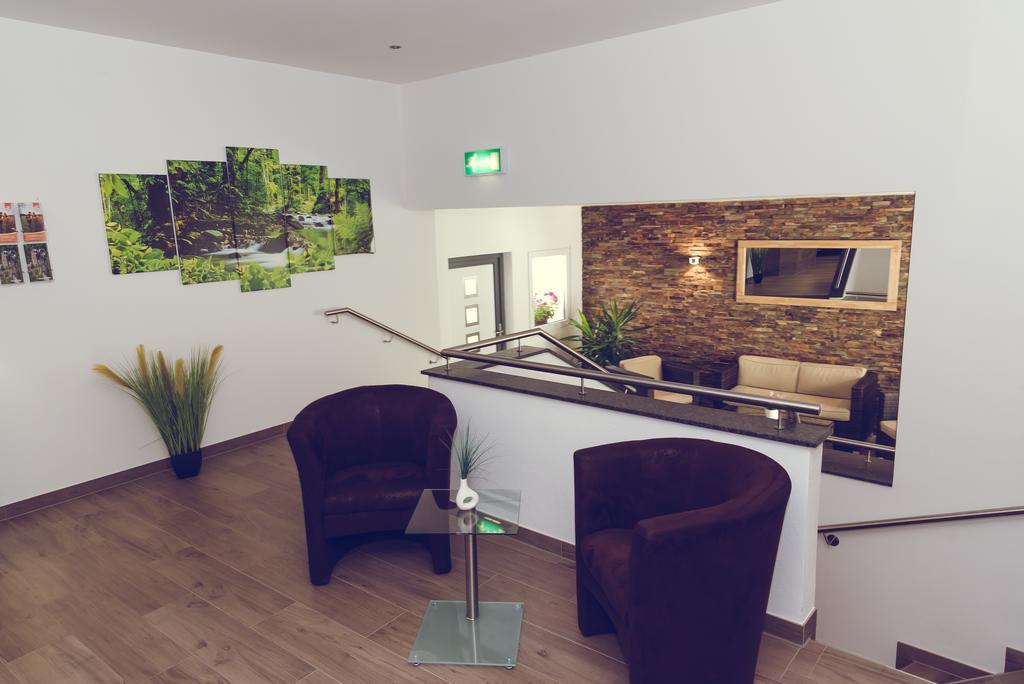 Hotel Garni Reis Treis-Karden Esterno foto